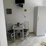 Venus De Milo Apartament *