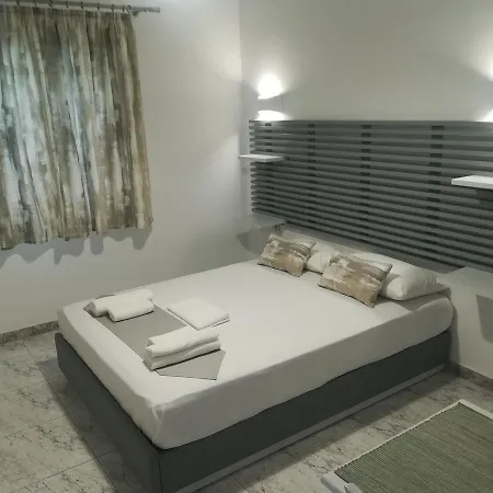 Venus De Milo * אדאמאס