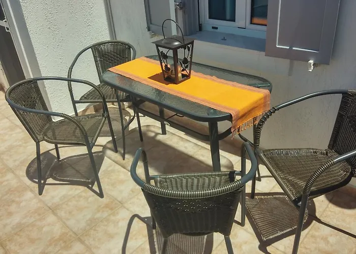 Venus De Milo * Αδάμας