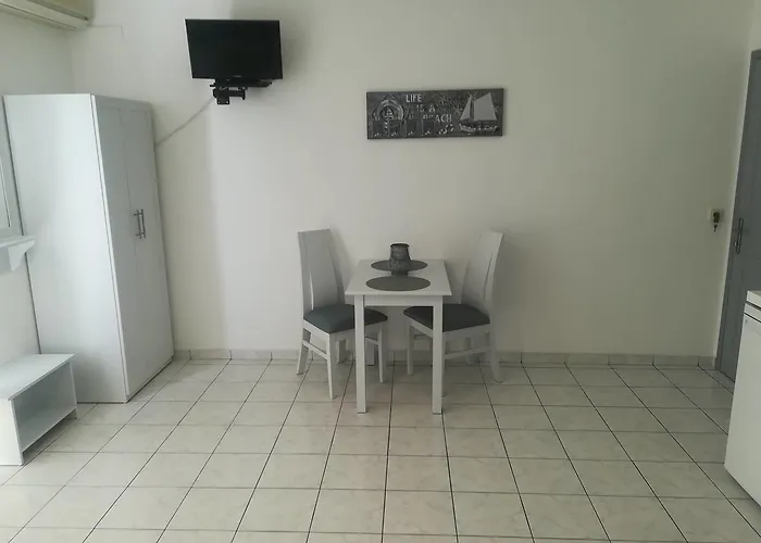 Venus De Milo Αδάμας