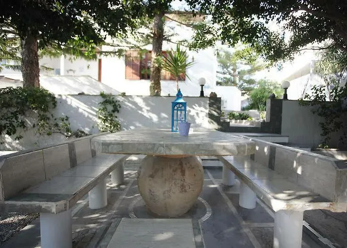 Venus De Milo * 阿达玛斯